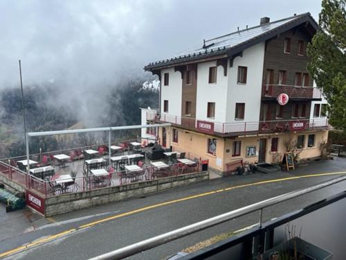 Hotel Restaurant Emshorn Oberems Exterior foto