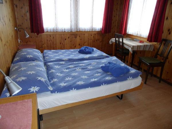 Hotel Restaurant Emshorn Oberems Quarto foto